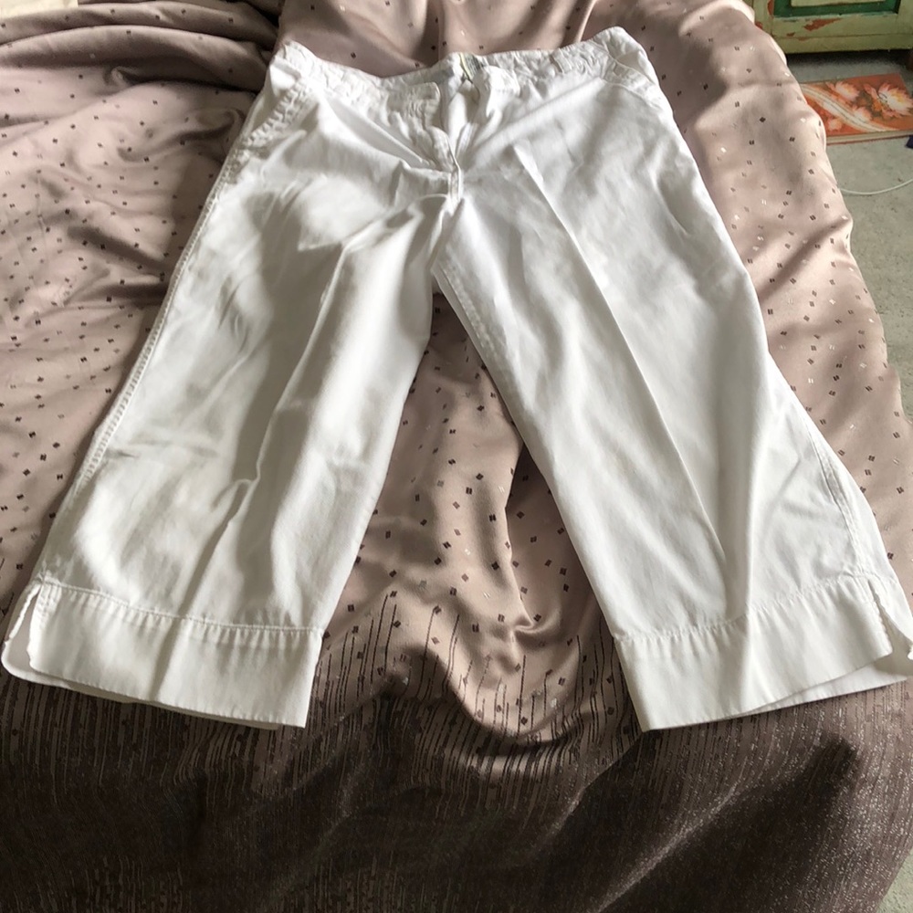 White capris
